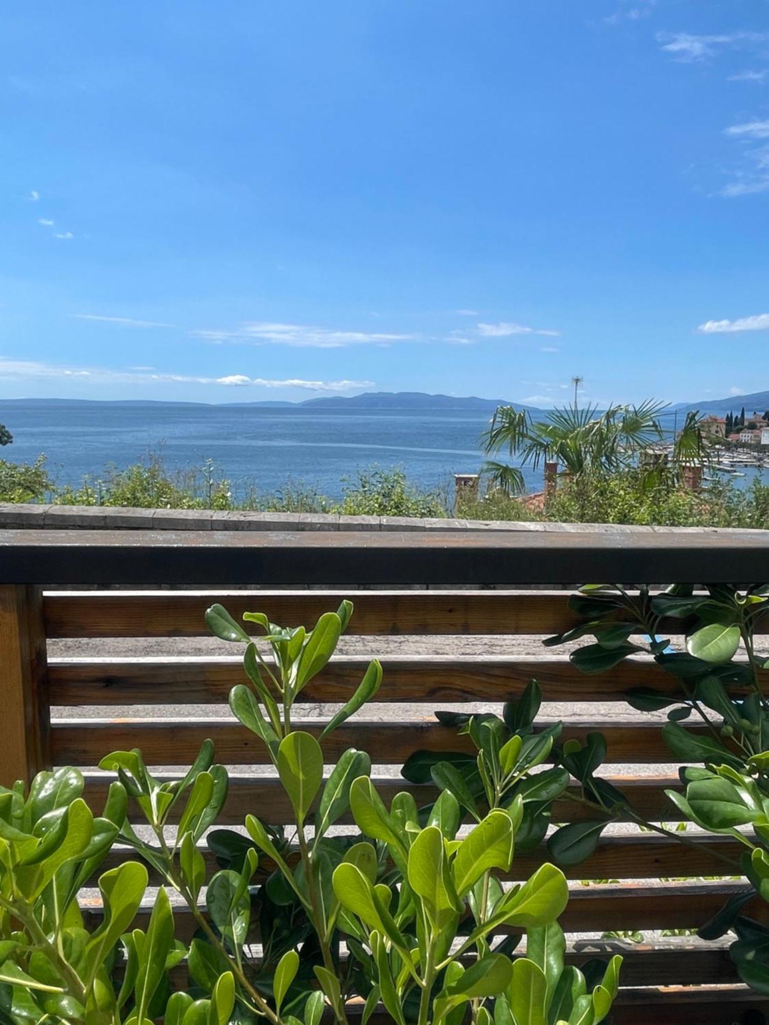 Apartments Villa Dinka Opatija Luaran gambar