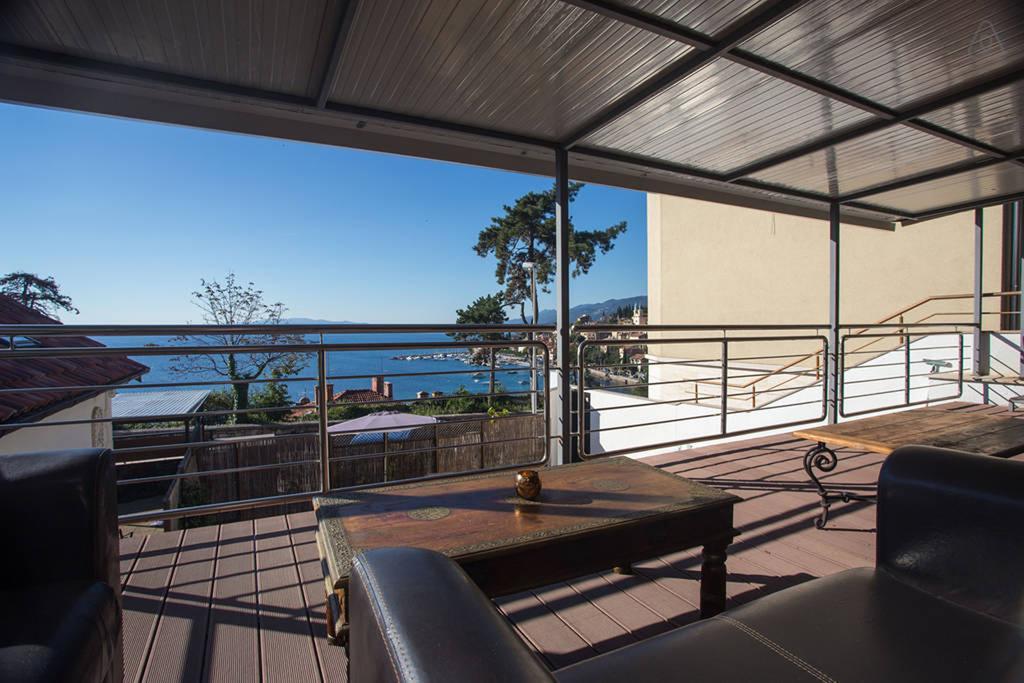 Apartments Villa Dinka Opatija Bilik gambar