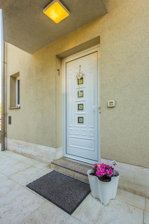 Apartments Villa Dinka Opatija Luaran gambar